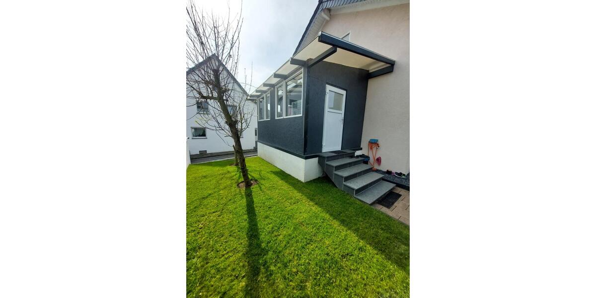 Einfamilienhaus Baesweiler - 8 Zimmer, 143 m&sup2;, 450.000&euro; | Angebot:25871723