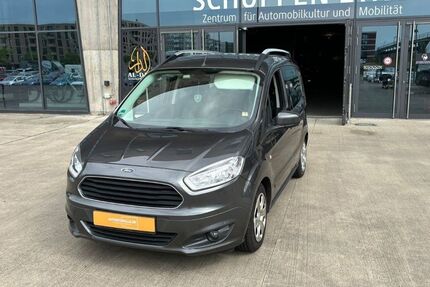 Ford Tourneo Courier 95.000 km 7.499 € Bremen 28217
