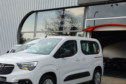 Opel Combo 50.000 km 17.900 &euro; Gundelfingen /Freiburg 79194