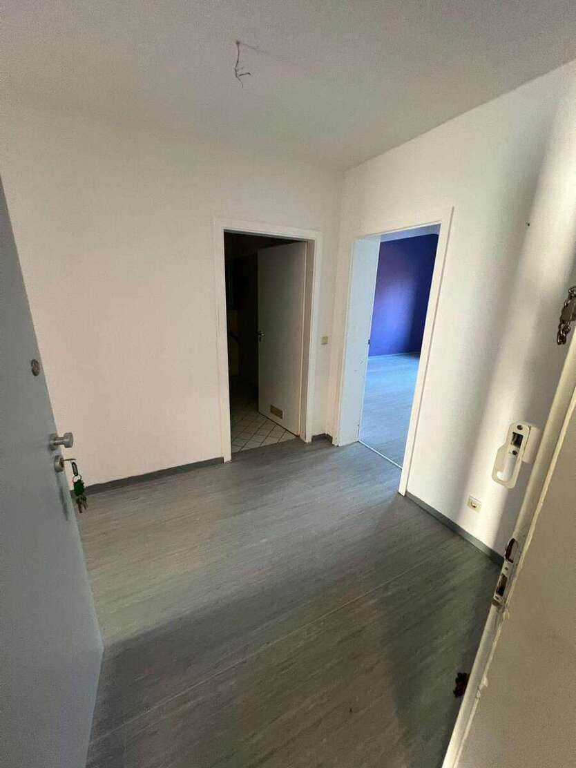 Wohnung zum Mieten in Naila 390 € 63.96 m² 2 zimmer
