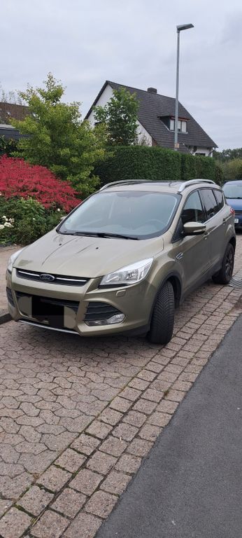 Ford Kuga 170.500 km 7.300 € Langenhagen 30855
