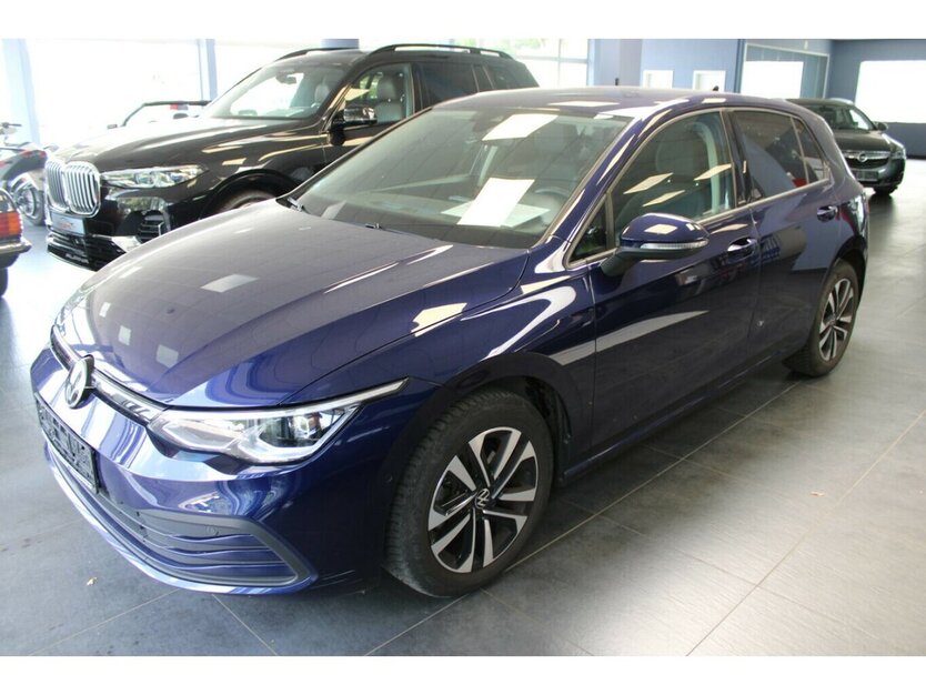 VW Golf VIII 2.0 TDI SCR United 69.468 km 17.980 € Euskirchen 53881