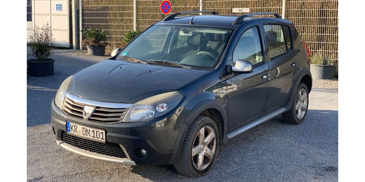 Dacia Sandero 131.000 km 2.290 &euro; Dresden 01259