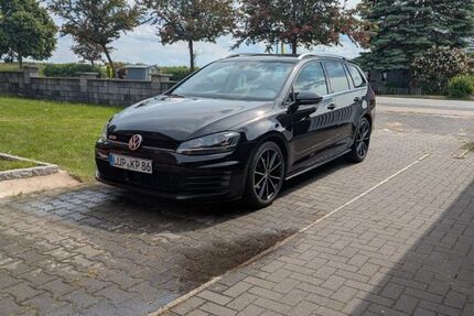VW Golf 299.998 km 6.995 &euro; Groß Warnow 19357