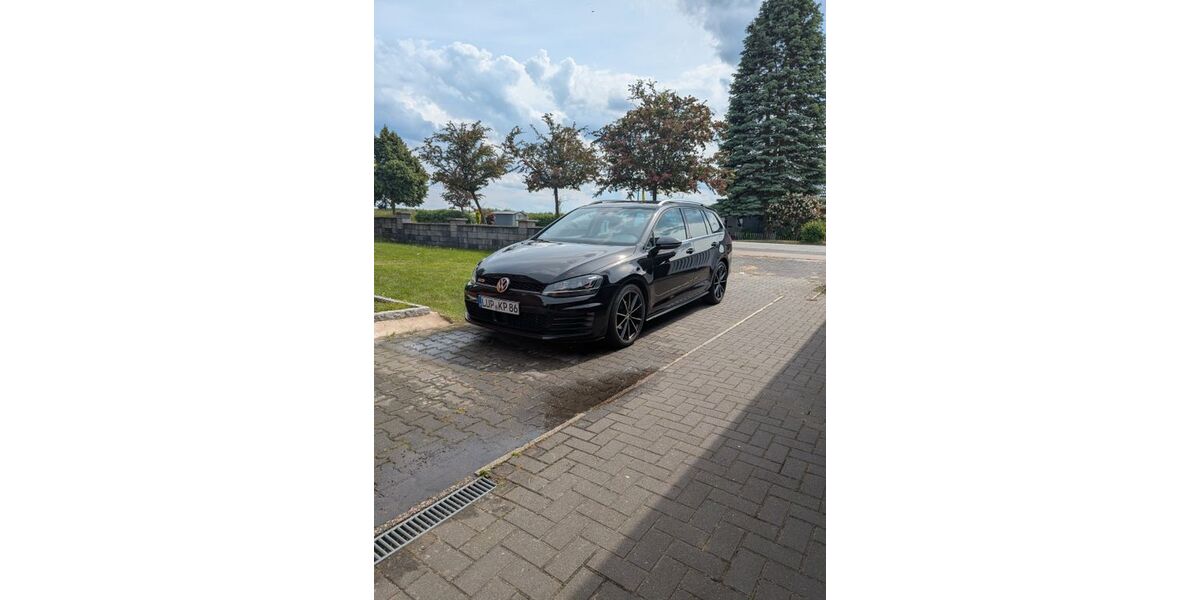 VW Golf 299.998 km 6.995 &euro; Groß Warnow 19357