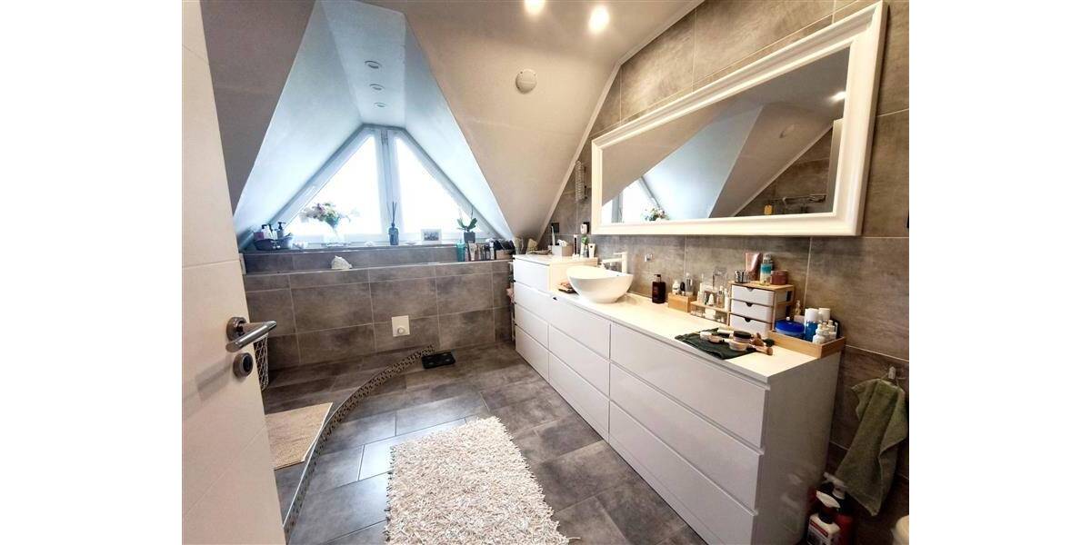 Einfamilienhaus Lohne - 6 Zimmer, 200 m&sup2;, 485.000&euro; | Angebot:26553981