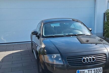 Audi TT 350.000 km 2.700 &euro; Huerth 50354