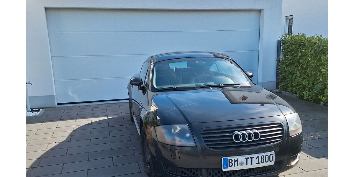 Audi TT 350.000 km 2.700 &euro; Huerth 50354