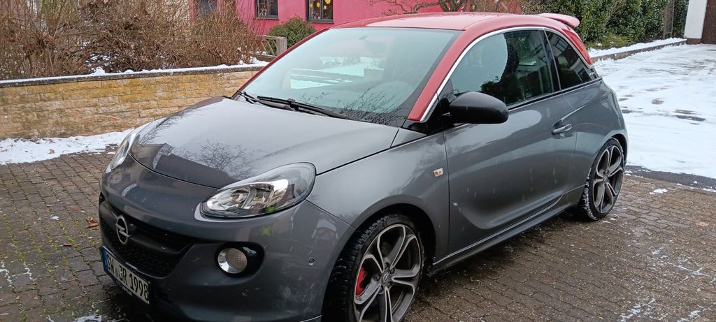 Opel Adam 95.000 km 8.200 &euro; Schwanfeld 97523