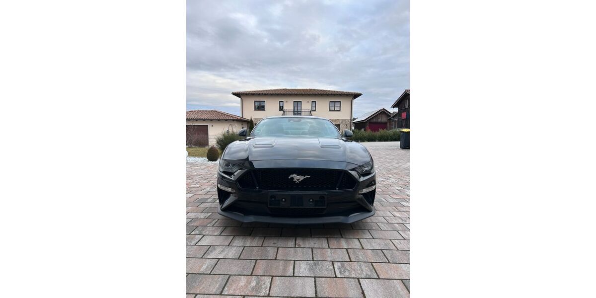 Ford Mustang 39.962 km 45.200 &euro; Mengkofen 84152
