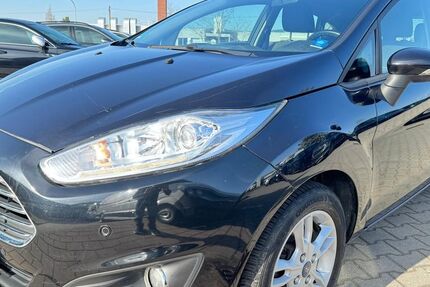 Ford Fiesta 106.749 km 3.690 &euro; Nabburg 92507
