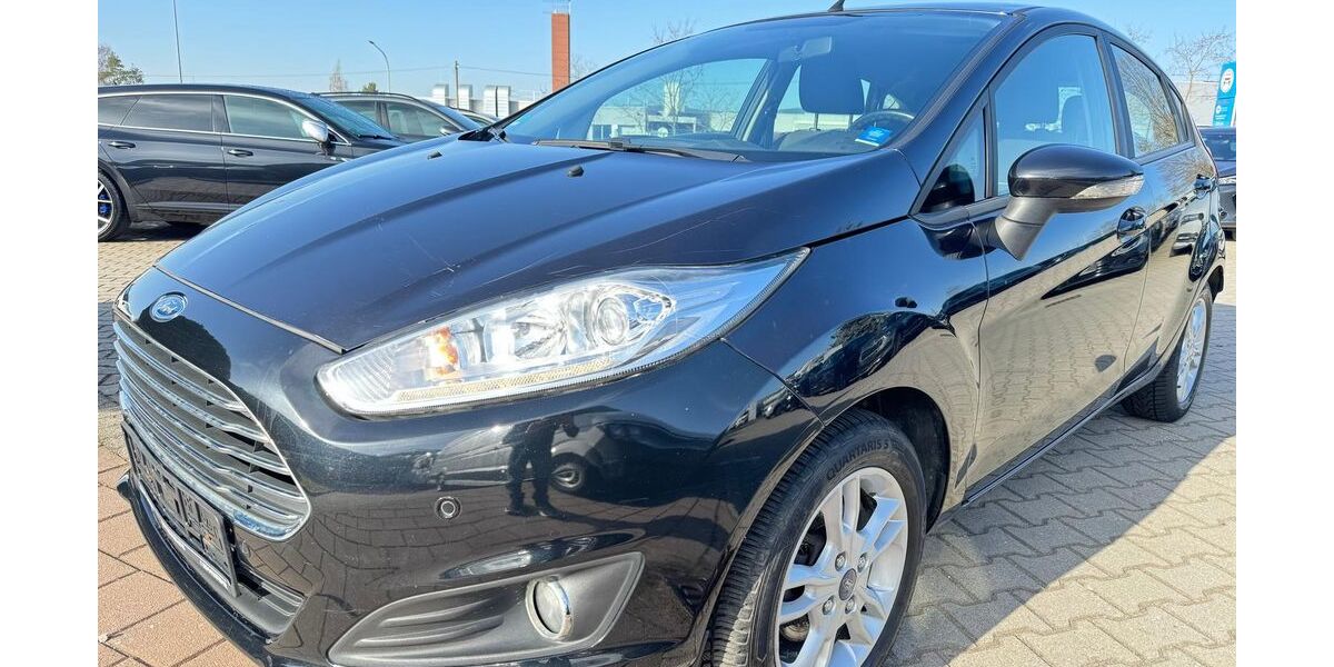 Ford Fiesta 106.749 km 3.690 &euro; Nabburg 92507