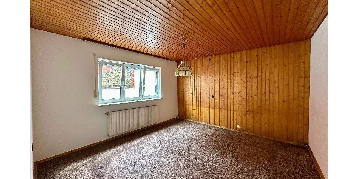 Einfamilienhaus Waldfischbach - 5 Zimmer, 151 m&sup2;, 219.000&euro; | Angebot:25802498