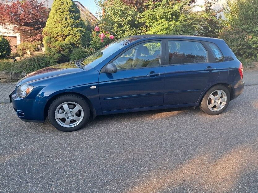 Kia ceed / Ceed 80.000 km 4.000 € Leingarten 74211