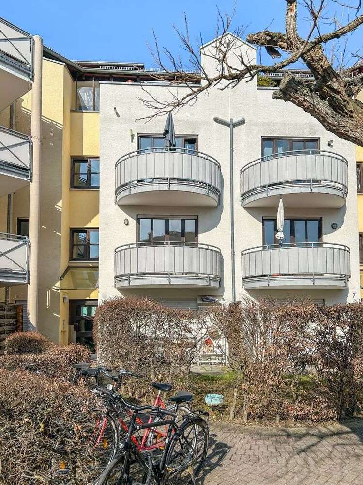 Wohnung zum Kaufen in Freiburg im Breisgau 180.000 € 31 m²