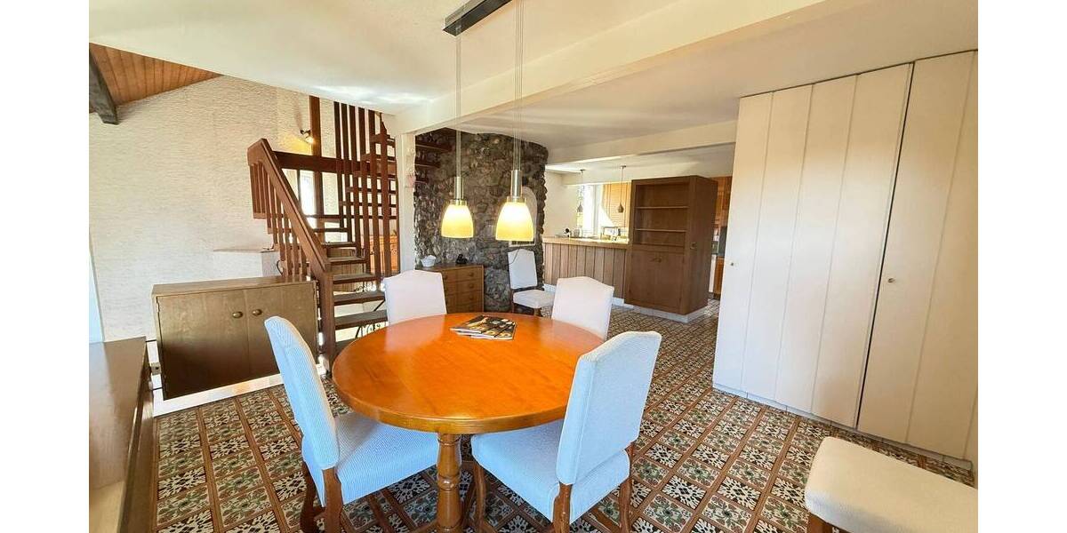 Einfamilienhaus Bad Waldsee - 7 Zimmer, 259 m&sup2;, 979.000&euro; | Angebot:26607075