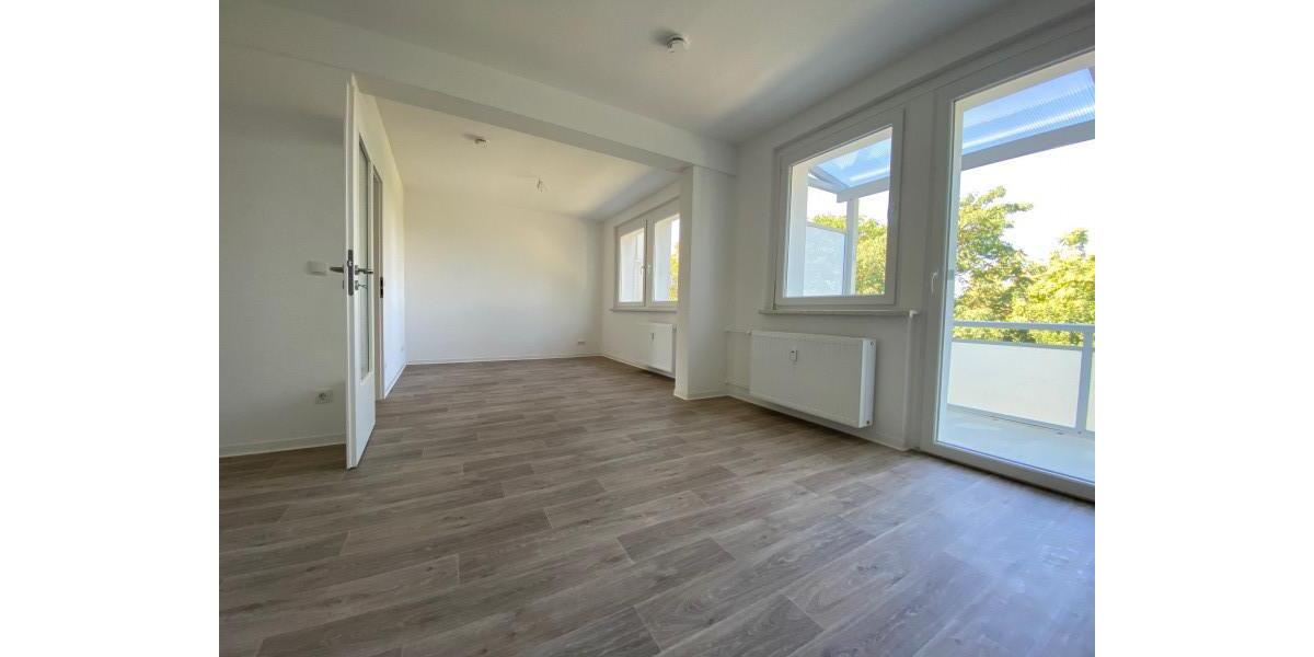 Etagenwohnung Staßfurt - 3 Zimmer, 91 m&sup2;, 680&euro; | Angebot:26645800