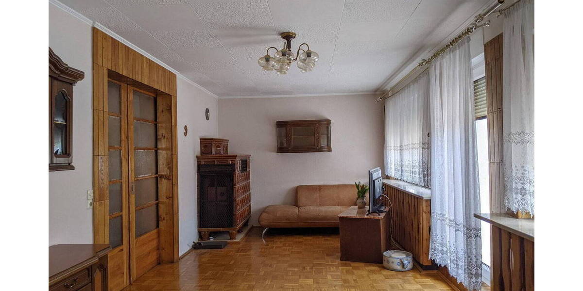 Einfamilienhaus Riesa Altriesa - 3 Zimmer, 111 m&sup2;, 200.000&euro; | Angebot:26053482