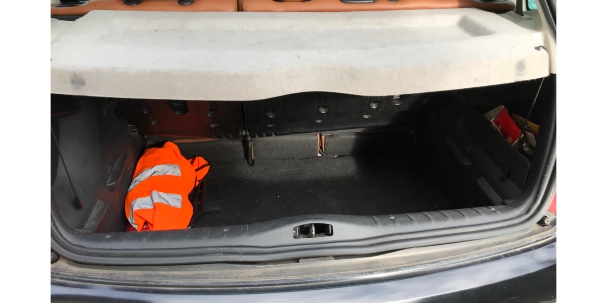 Citroen C3 168.000 km 2.350 € Berlin 10178