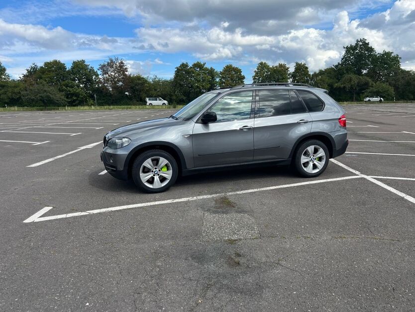 BMW X5 227.000 km 8.999 € Gotha 99867