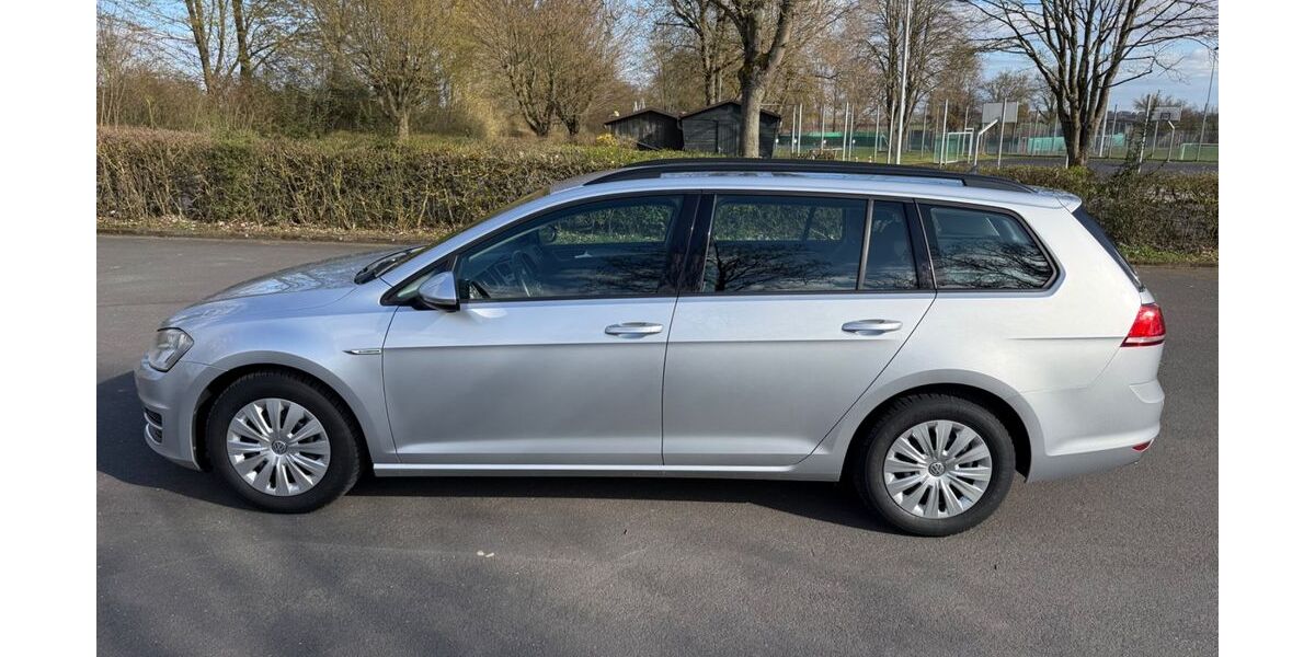 VW Golf 105.320 km 9.900 &euro; Unterpleichfeld 97294