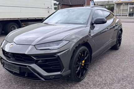 Lamborghini Urus 21.070 km 249.900 € Erftstadt 50374