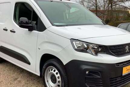 Peugeot Partner 5.200 km 22.190 &euro; Schwarzenbek 21493