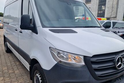 Mercedes-Benz Sprinter 61.843 km 29.100 &euro; Bochum 44805