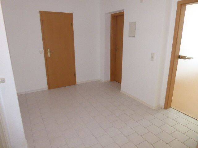 Zimmer Chemnitz Kappel - 4 Zimmer, 83 m&sup2;, 440&euro; | Angebot:25985930