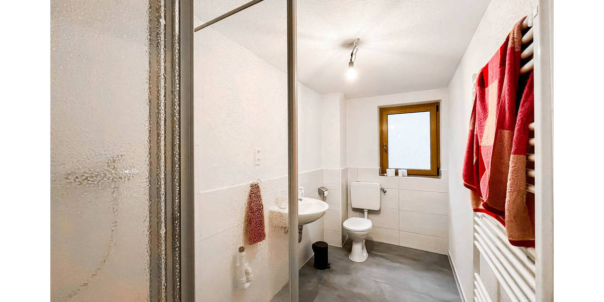 Doppelhaushälfte Künzelsau Nagelsberg - 1 Zimmer, 290 m&sup2;, 310.000&euro; | Angebot:25776134