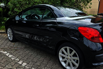 Peugeot 207 122.485 km 2.600 &euro; Mambach (Zell im Wiesental) 79669