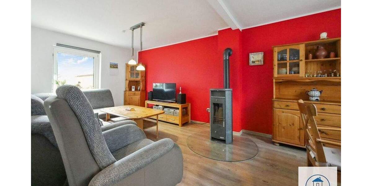 +DD: Romantische 5-R-DHH im Landhausstil + Nebenhaus zu vermieten! Garage + Garten mit Pool & Sauna+ 6 zimmer