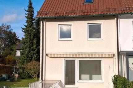 Haus Ingolstadt Nordost - 4 Zimmer, 112 m&sup2;, 1.700&euro; | Angebot:24706300