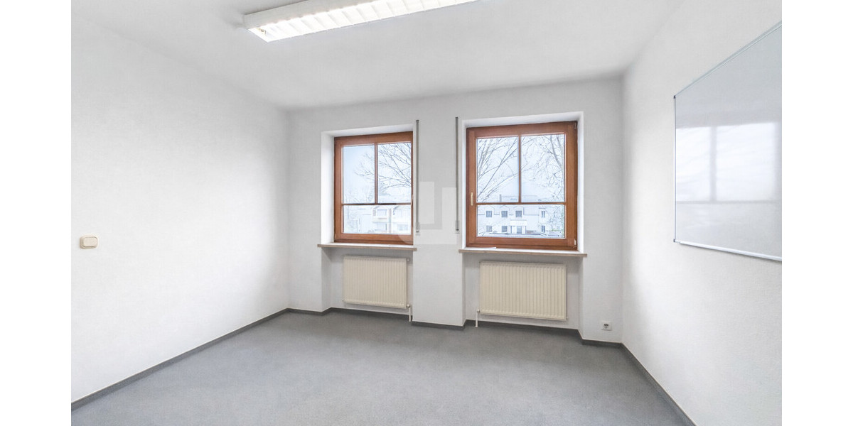 WINDISCH - Attraktive Gewerbeeinheit mit 4 Räumen im Herzen von Puchheim 4 zimmer