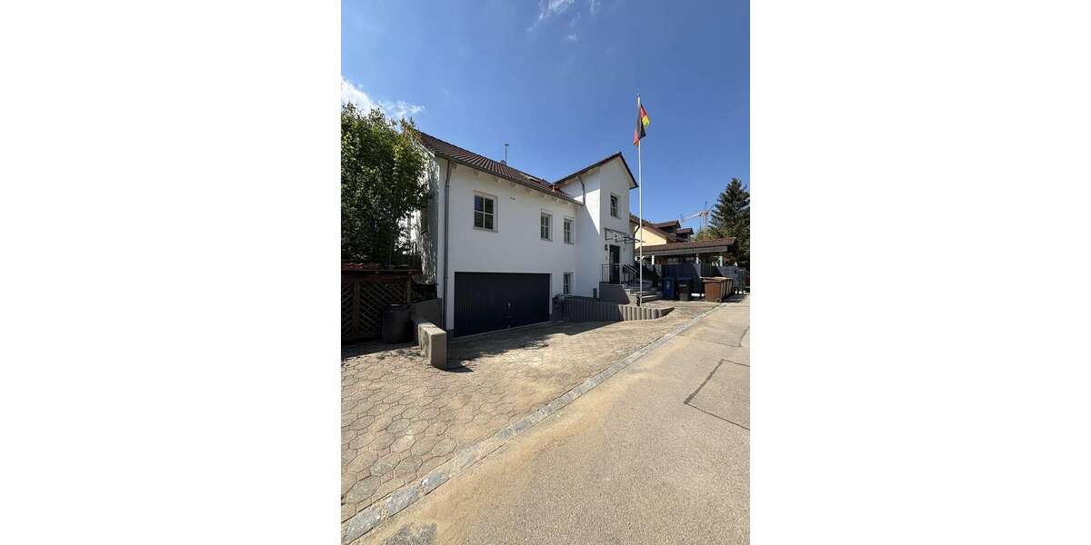 Einfamilienhaus Friedberg - 7 Zimmer, 220 m&sup2;, 1.300.000&euro; | Angebot:26689752