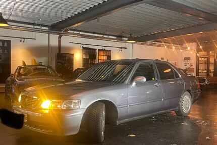 Honda Legend 167.000 km 7.350 &euro; Barum 21357