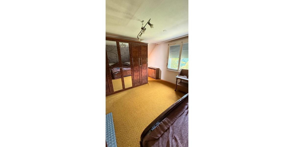 Einfamilienhaus Stockach - 5 Zimmer, 130 m&sup2;, 195.000&euro; | Angebot:26762998