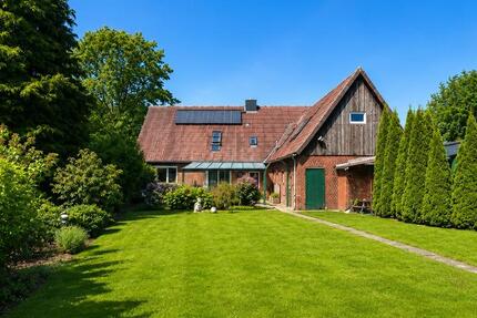 Haus Oldendorf - 8 Zimmer, 240 m&sup2;, 475.000&euro; | Angebot:26888876