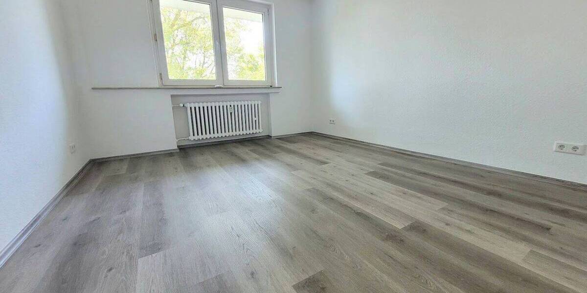 Etagenwohnung Mülheim an der Ruhr Styrum - 2 Zimmer, 64 m&sup2;, 559&euro; | Angebot:26596385