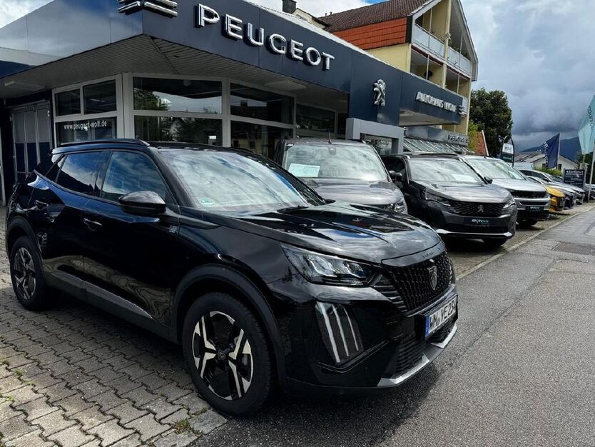 Peugeot 2008 22.000 km 31.290 € Penzberg 82377