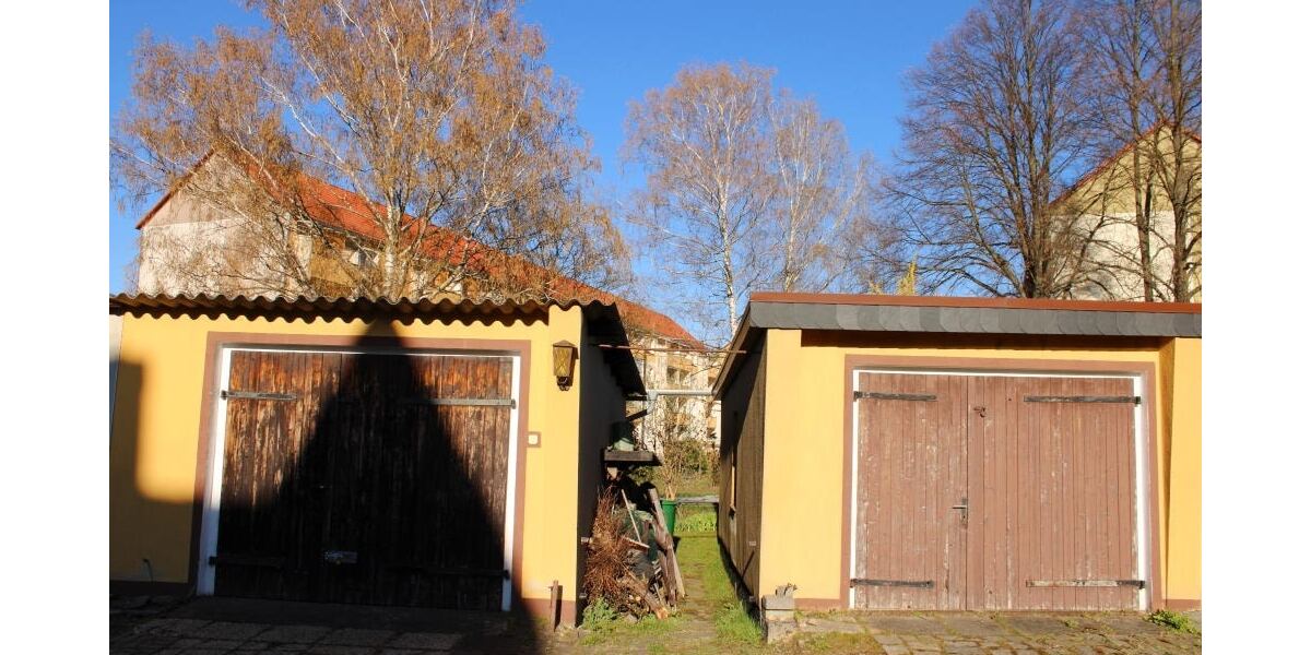 Wilthen - Eigenheim mit zwei Garagen und Garten - Reihenmittelhaus Wilthen Wilthen | Angebot:26149193