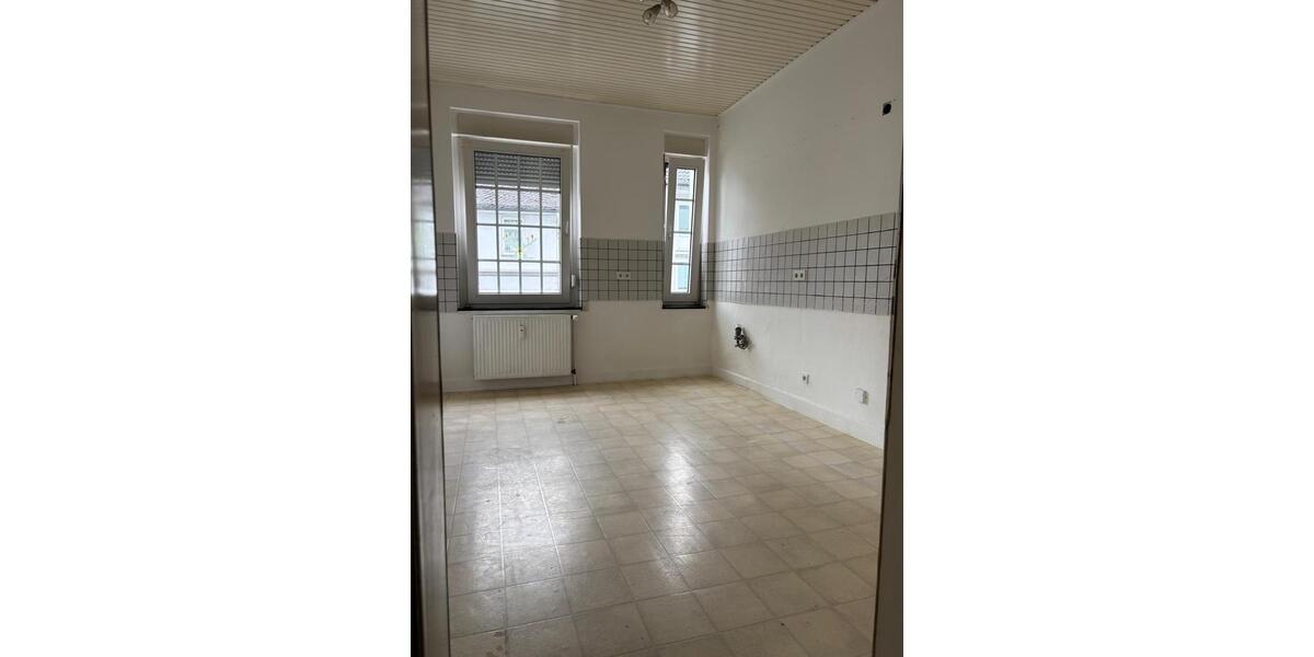 Etagenwohnung Warstein - 3 Zimmer, 124 m&sup2;, 1.100&euro; | Angebot:26648877