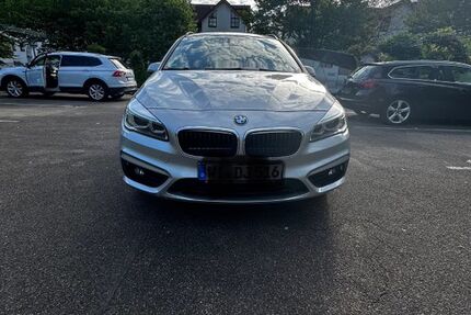 BMW 216