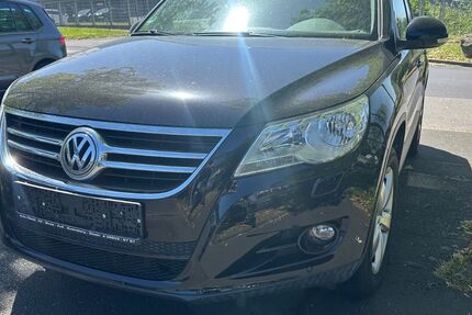 VW Tiguan 72.000 km 7.999 &euro; Kassel 34123