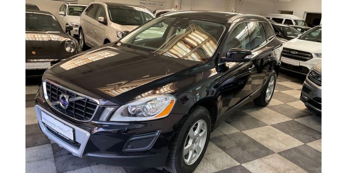 Volvo XC60 319.189 km 8.880 &euro; Hamburg 22087