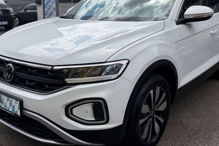 VW T-Roc 73.216 km 23.499 &euro; München 81549
