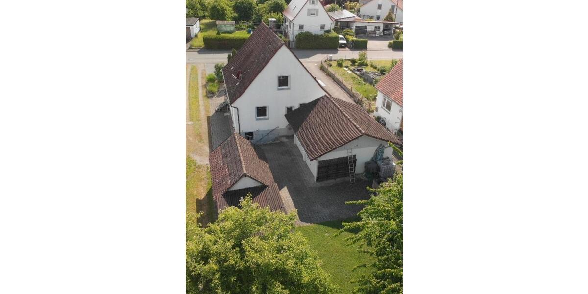 Einfamilienhaus Achstetten - 4.5 Zimmer, 100 m&sup2;, 1.350&euro; | Angebot:26146373