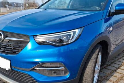 Opel Grandland (X) 100.100 km 10.480 &euro; Annaberg-Buchholz 09456