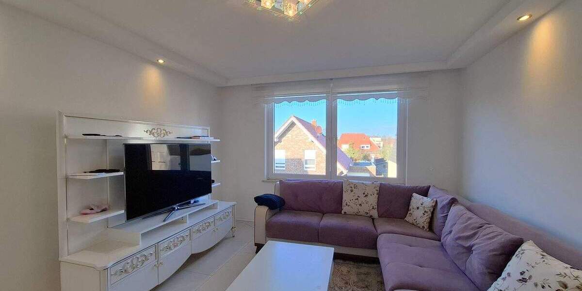 Mehrfamilienhaus, Wohnhaus Nordenham - 8 Zimmer, 192 m&sup2;, 329.000&euro; | Angebot:25335813