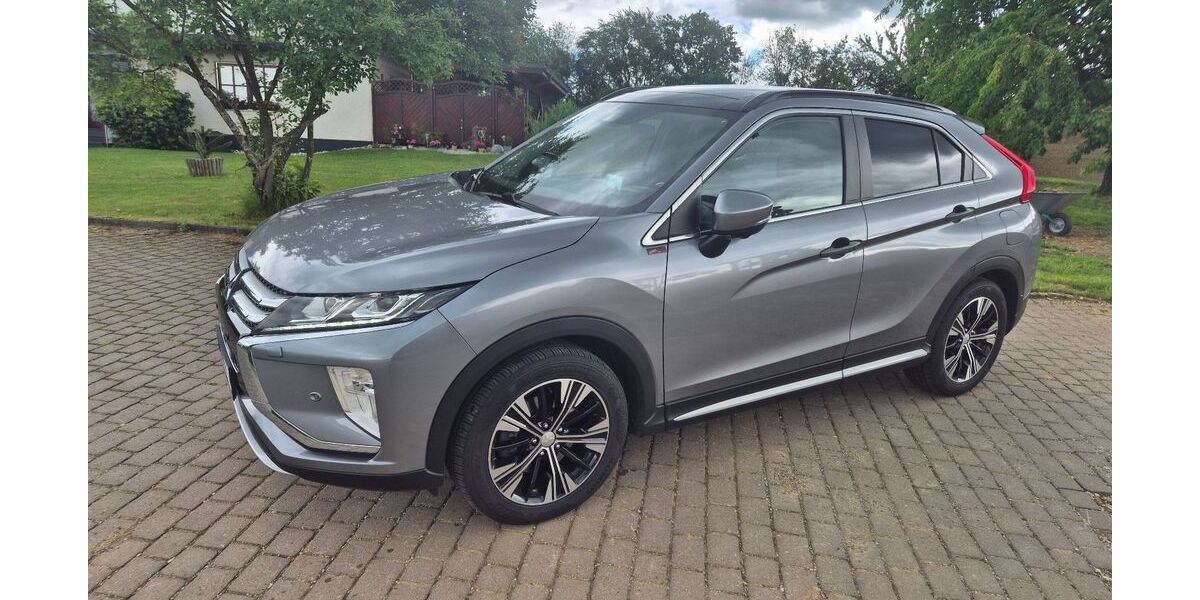 Mitsubishi Eclipse Cross 96.150 km 17.990 &euro; Großheirath-OT Rossach 96269